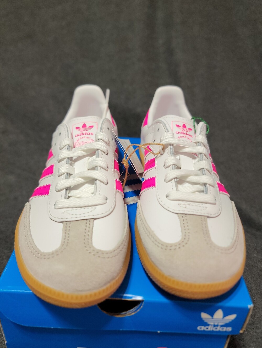 adidas Originals Samba OG "White/Lucid Pink/Gum" - Picture 4 of 6